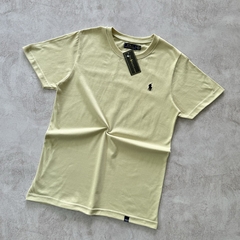 REMERA POLO CLÁSICA ARENA