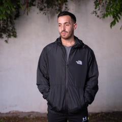 ROMPEVIENTO TNF IMPORTADO NEGRO en internet