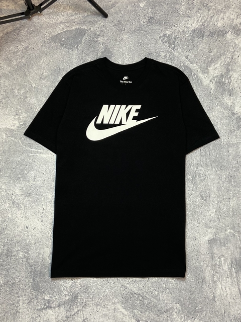 CAMISETA NIKE FUTURA - comprar online