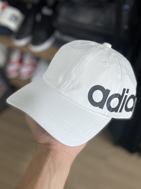 BONÉ ADIDAS LETREIRO