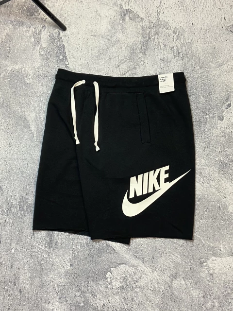 SHORTS NIKE ALUMNI - comprar online