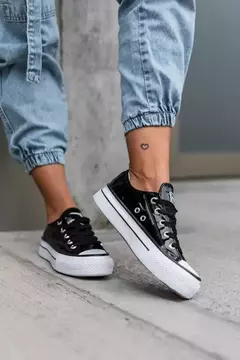 Imagen de Converse con plataforma