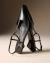 Prada Scarpin Slingback De Couro Envernizado Bico Fino Salto 35mm - comprar online