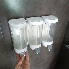 Dispenser de Pared Acrílico Triple en internet