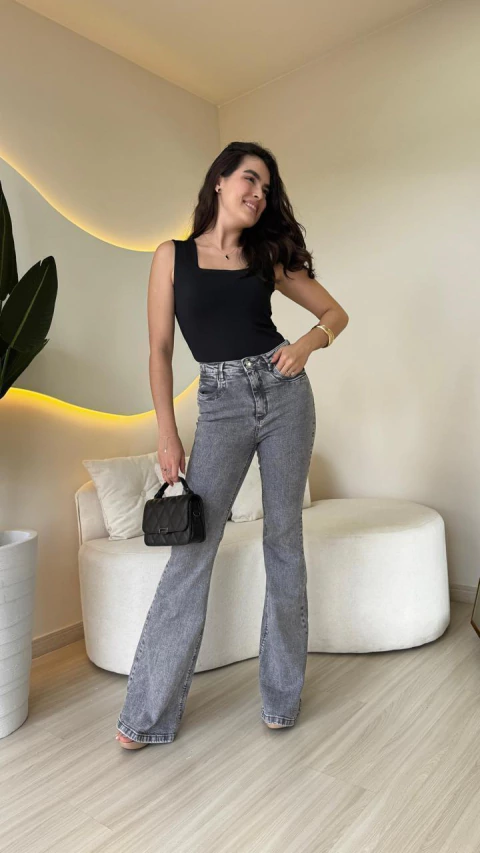 Calça Flare - Consciência Jeans - comprar online