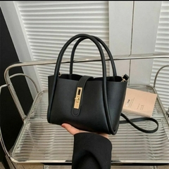 BAG LARES NUEVO INGRESO en internet