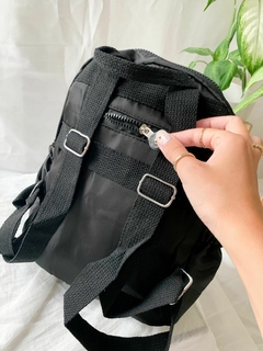 MOCHILA TIPO CONVERSE en internet