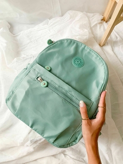 MOCHILA TIPO CONVERSE - comprar online