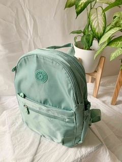 MOCHILA TIPO CONVERSE - valerys