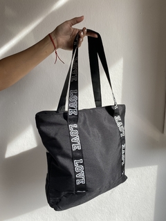 BOLSO LOVE NEGRO en internet