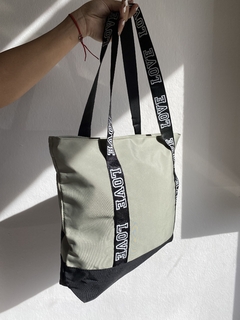 BOLSO LOVE VERDE en internet