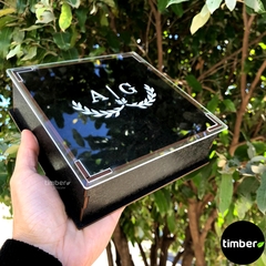Caixa de MDF (PRETA) com tampa de acrílico transparente personalizada - comprar online