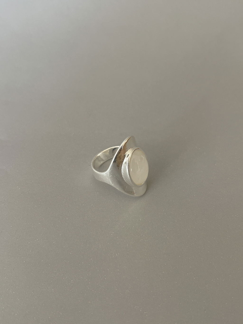 Anillo Zira - Cuarzo Plata