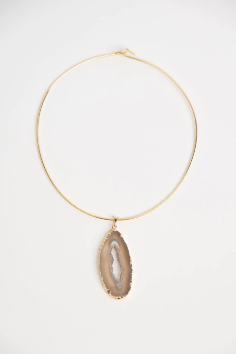Collar Mila - Geoda Marrón Oro & Gargantilla Oro
