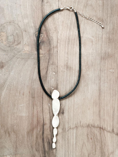 Collar Shaila - Dorado