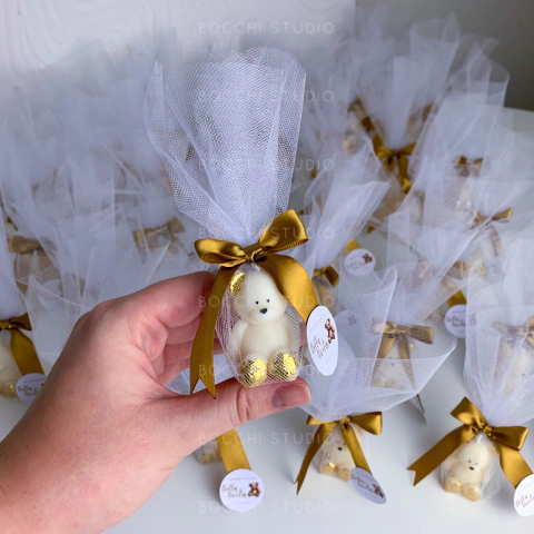 Ursinho Francês Folheado a Ouro - Vela Aromática de Lembrancinha