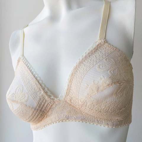 Molde Corpiño Zinnia