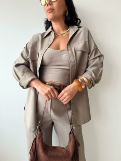 Camisa Oversize em Alfaiataria - Stella - loja online