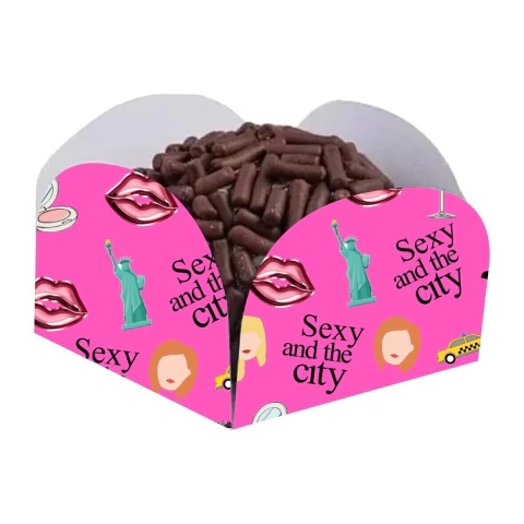 Forminhas 4 Pétalas Para Doces Brigadeiro Cupcake Sex and the city