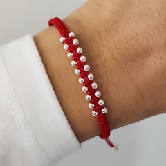 PULSERA BOLITAS DE HILO