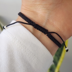 PULSERA BOLITAS DE HILO - comprar online