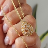 GARGANTILLA GOTA CON CUBIC