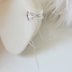 ARO CUFF CRUZADO CUBIC CON CADENA