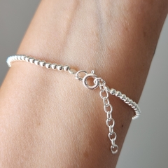 PULSERA BOLITAS AMELIA en internet