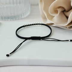 PULSERA DE HILO DOBLE BOLITAS NEGRA en internet