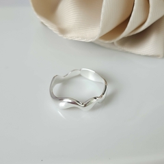 ANILLO ONDAS LUANA en internet