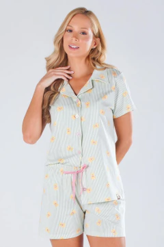 Pijama Feminino Curto Botão Amigo
