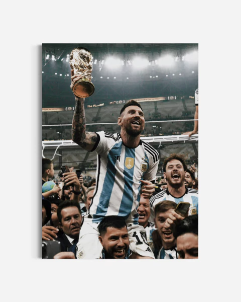 Messi con la Copa del Mundo