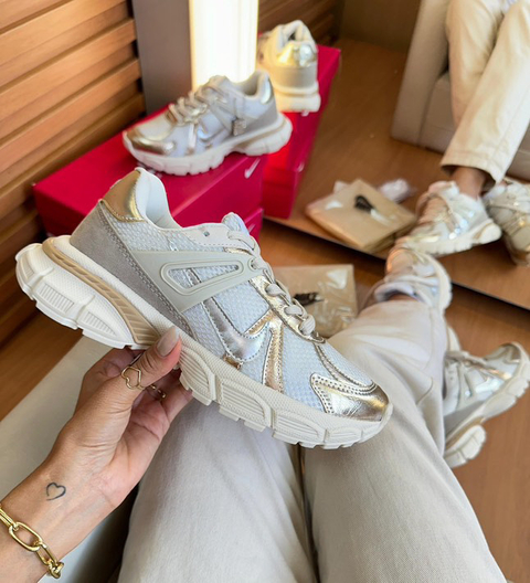 Nike nk2047