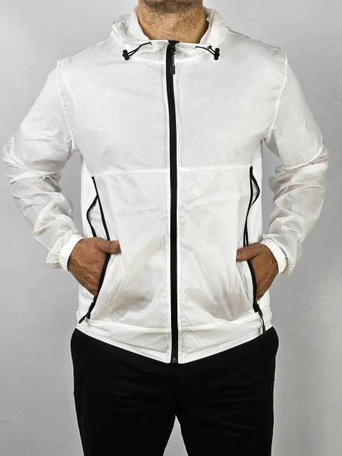 HIROSHIMA ROMPEVIENTO 20D