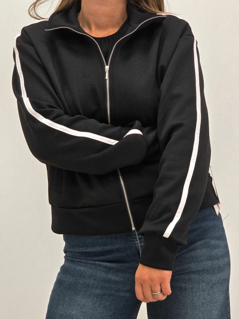 CAMPERA DEPORTIVA PUNTO ROMA