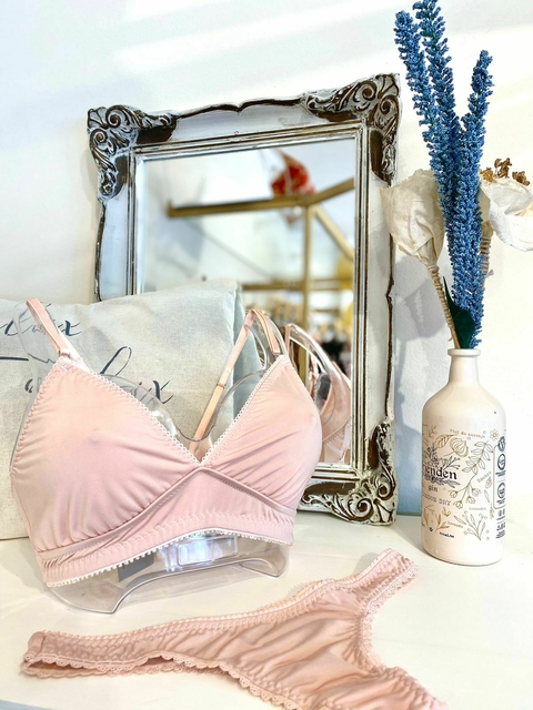 Conjunto Triángulo con Colaless Venecia