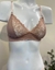 Conjunto Triángulo con Colaless Regulable Lilian - comprar online