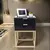 Mesa de Cabeceira Estilo Industrial 40cm Preto 2 Gavetas Base Ferro Dourado Lateral Cama - comprar online