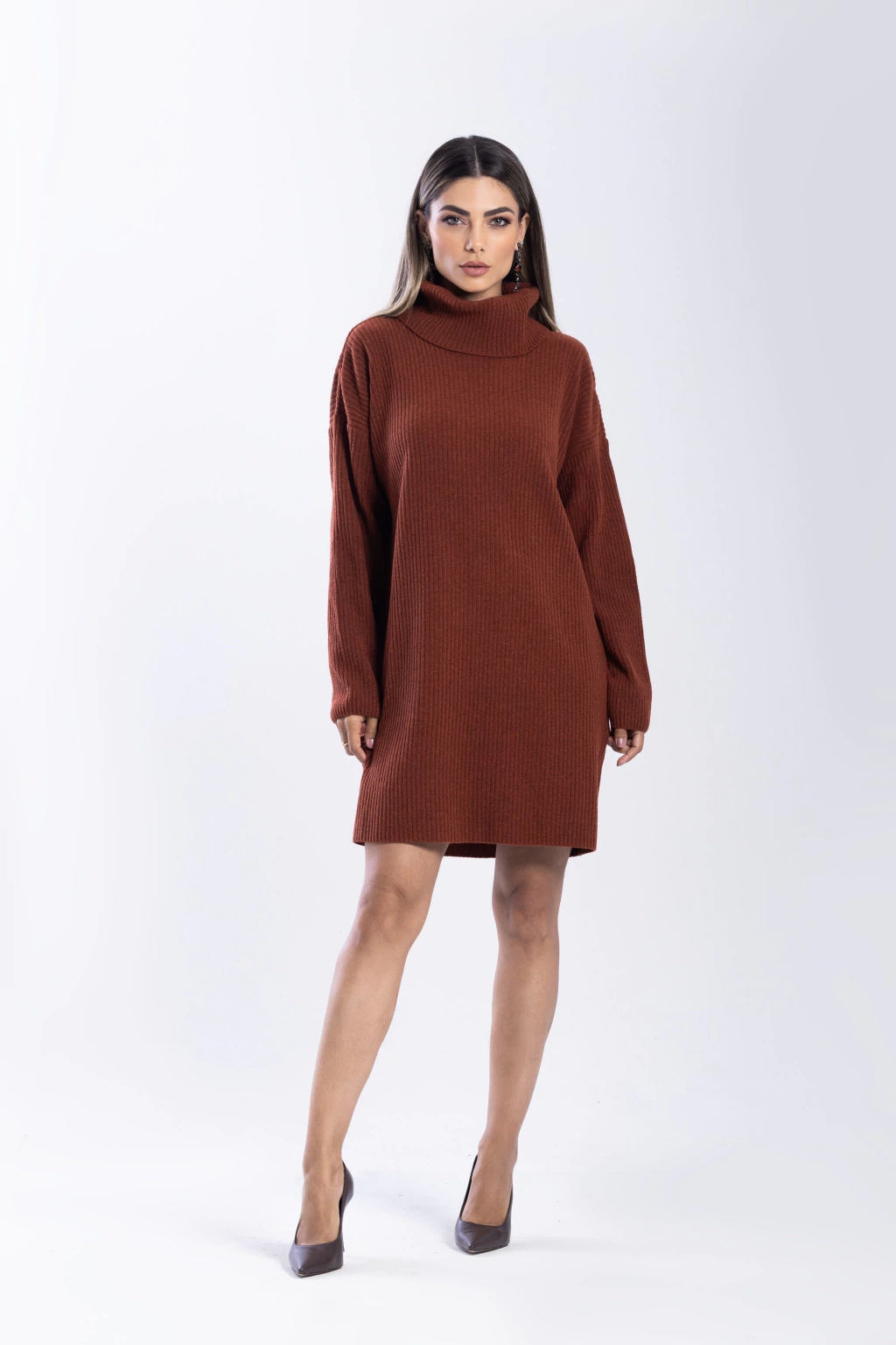 Vestido de Tricô Amplo Gola Alta Terracota Gérbera