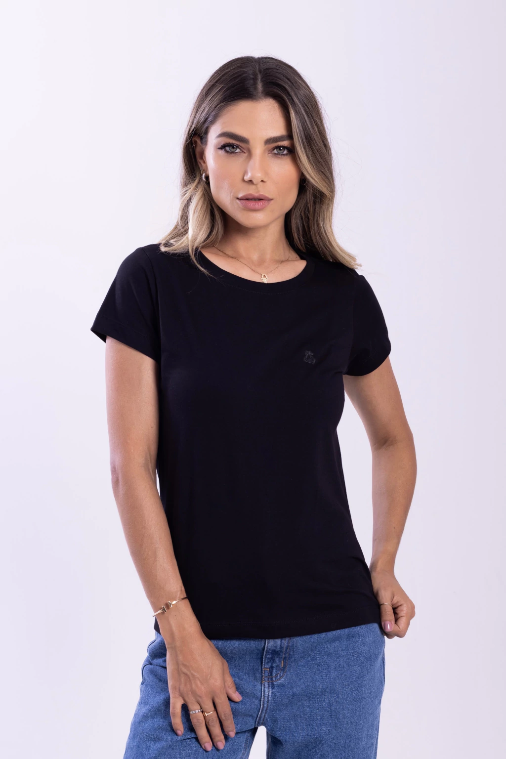 Camiseta Feminina Básica Algodão Egípcio Preta Lótus