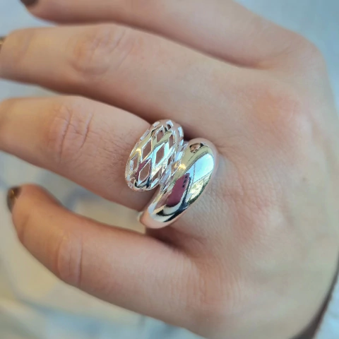ANILLO MITA LABRADO MITAD LISO - comprar online
