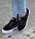 Vans Knu School na internet