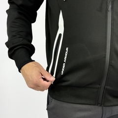 Canguro con Cierre Underarmour Negro (Art. 4758) - Estilo Selecto