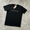 REMERA LEVI´S NEGRO