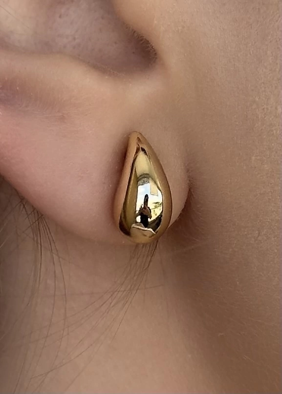 BRINCO GOTA DOURADO