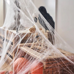 Telaraña X Unidades Blanca Con 2 Arañas Negras Halloween - comprar online