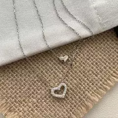 Collar Corazones Doble Plateado Delicado Moderno 1388 en internet