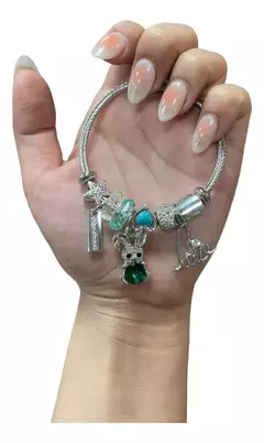 Pulsera Brazalete Brillante Con Detalles 6cm De Diámetro Xu - comprar online