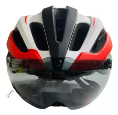 Casco Para Bicicleta/monopatín C/visor Y Luz Trasera Usb X U 04GL1 - tienda online