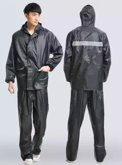 Conjunto Piloto Para Lluvia Hombre Con Capucha Y Bolsillo Talle: XXL Y XXXL - comprar online
